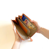 L字型ファスナーロングウォレット(オレンジ×エトープ)